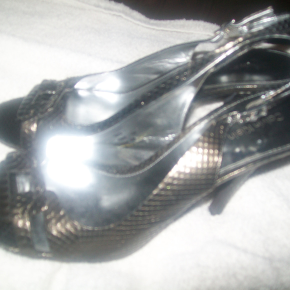 calvin klein size 10 pewter sling - Picture 2 of 3